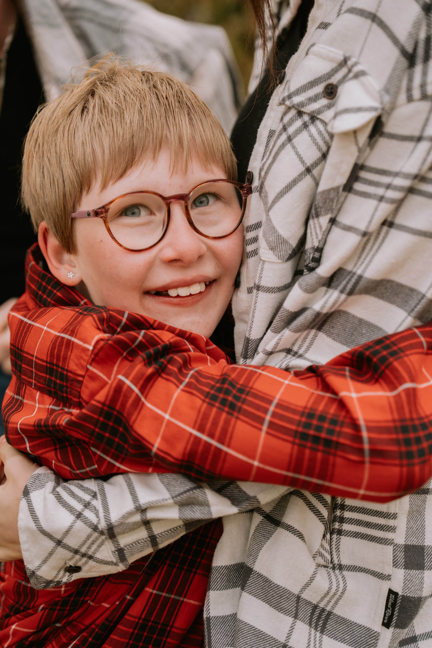 Family photography Edmonton — family embrace