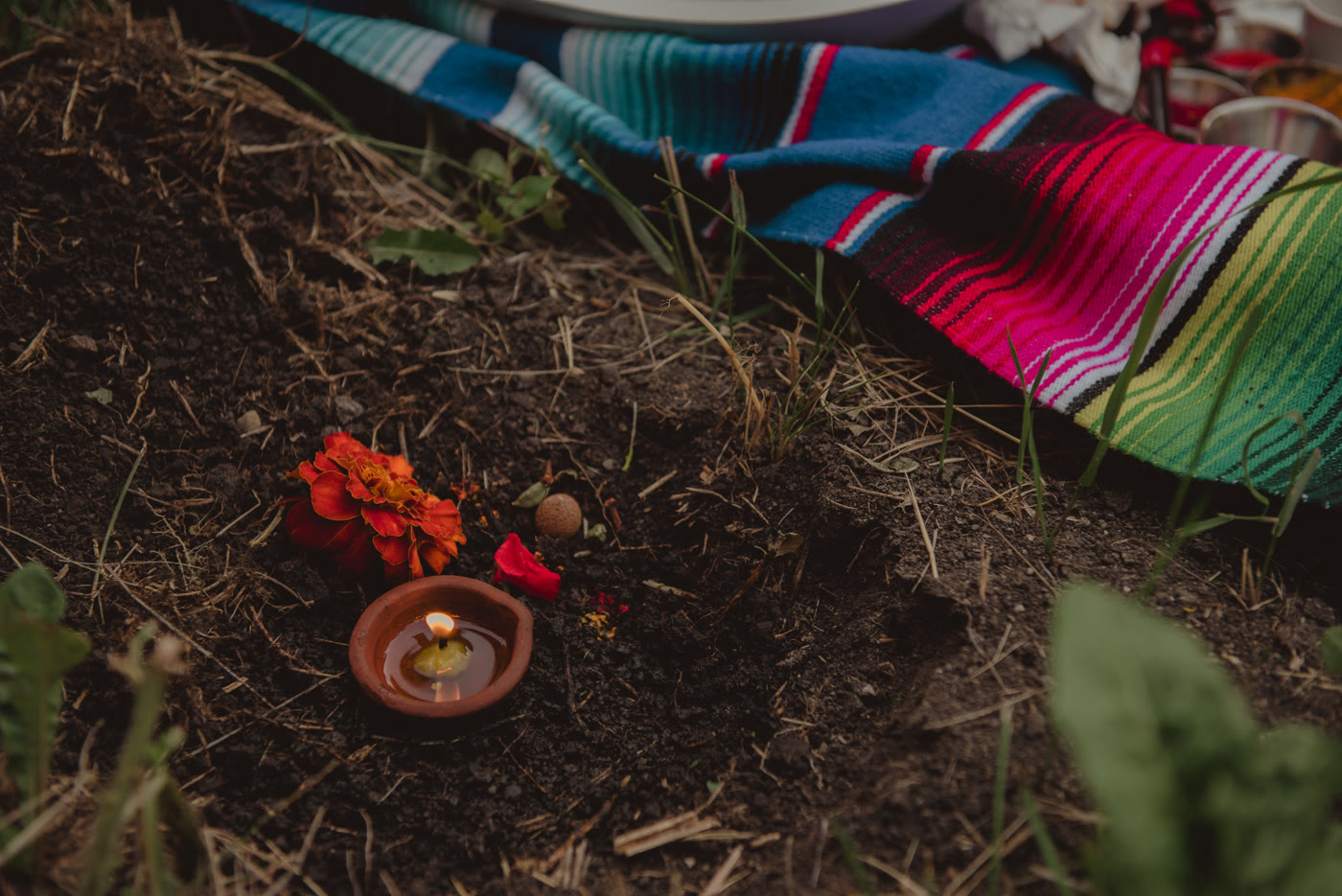 Indian wedding photography Edmonton — couple embrace